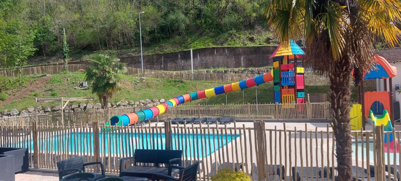 Camping Les Sables Tournon-sur-Rhone Bagian luar foto