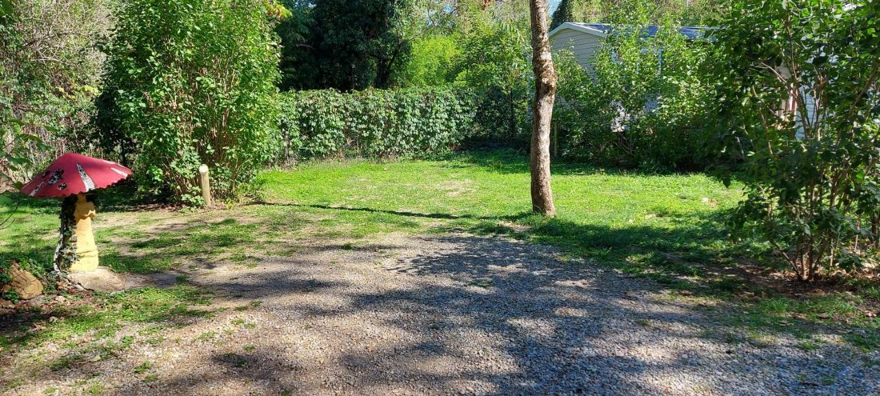 Camping Les Sables Tournon-sur-Rhone Bagian luar foto